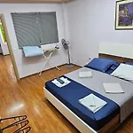 B2B Room